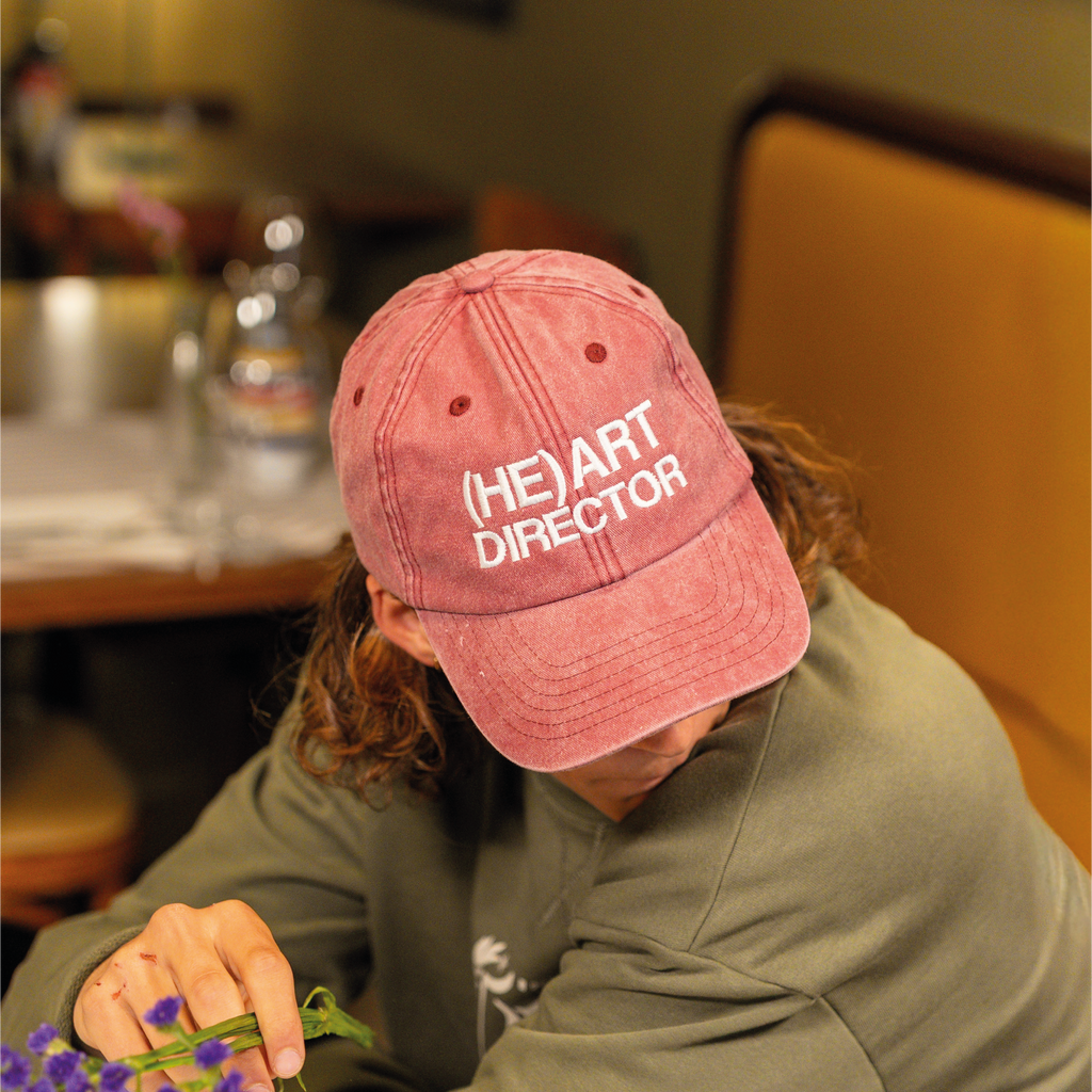 (HE)ART Cap Vintage Red