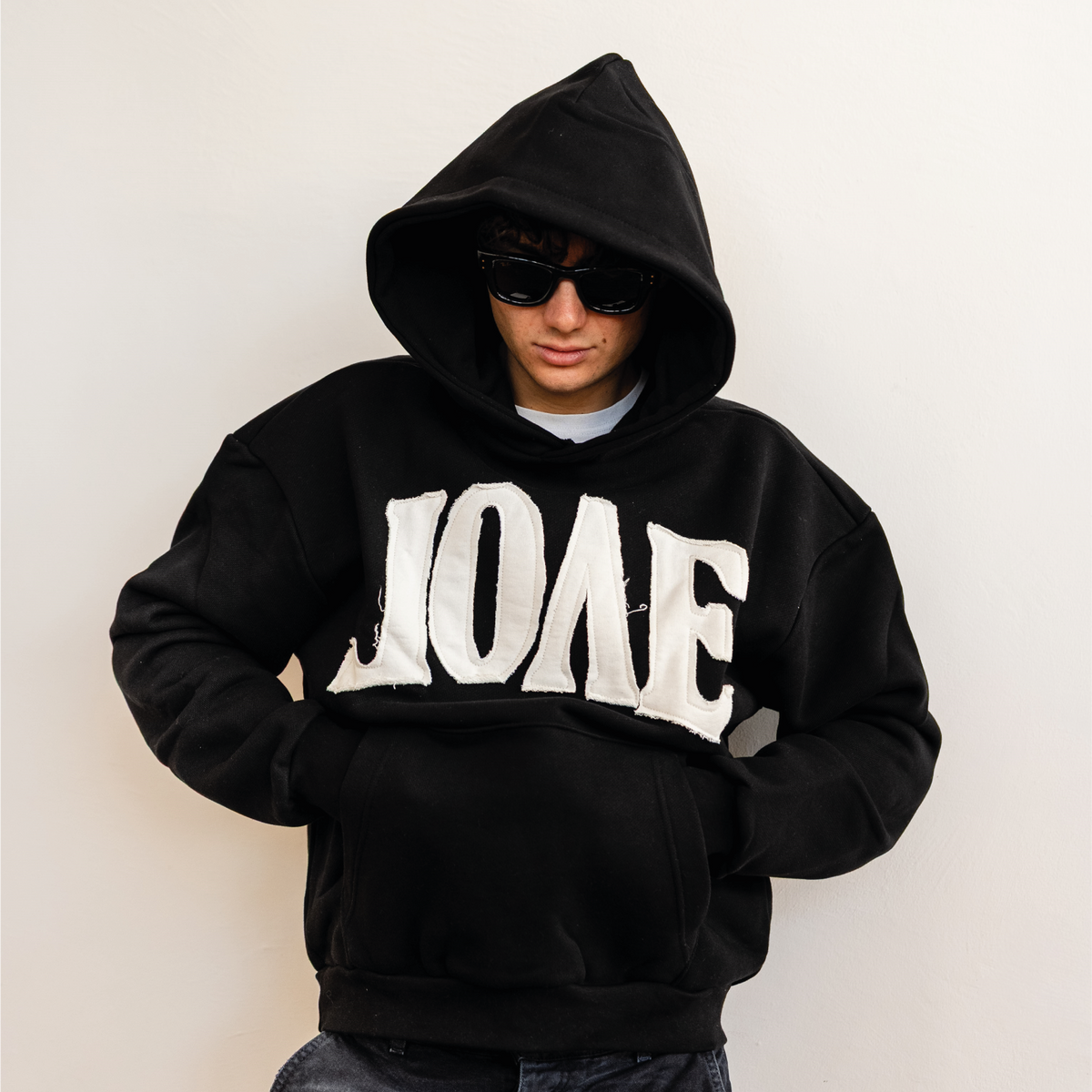 Arch Logo Hoodie Black